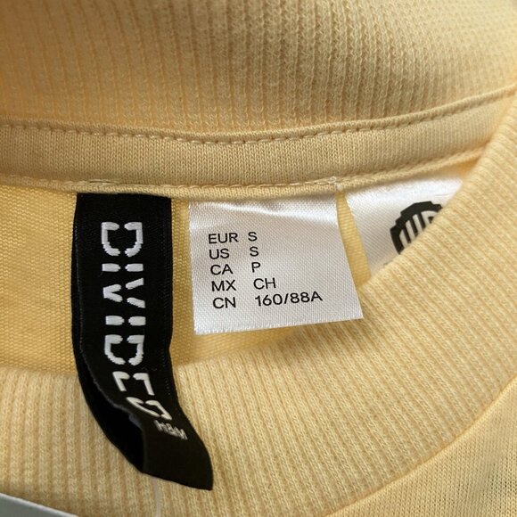 NWT H&M Looney Tunes T-shirt Mens S Graphic Crewneck Oversized - Picture 4 of 8